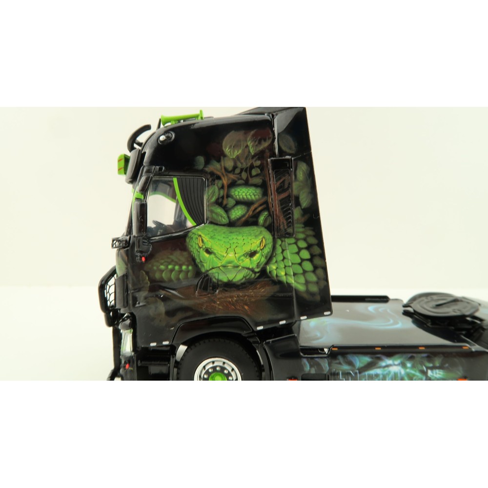 WSI 01-3631 - Renault Trucks T High 4x2 Prime Mover - Richter Green Mamba - Scale 1:50