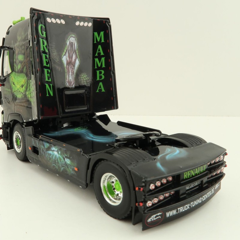 WSI 01-3631 - Renault Trucks T High 4x2 Prime Mover - Richter Green Mamba - Scale 1:50
