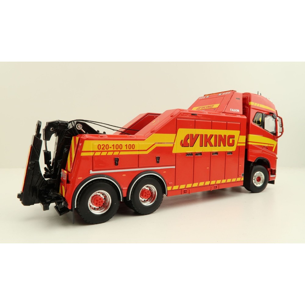 WSI 01-3708 Volvo FH4 Globetrotter 6x2 Falkom Wrecker Truck - Viking - Scale 1:50