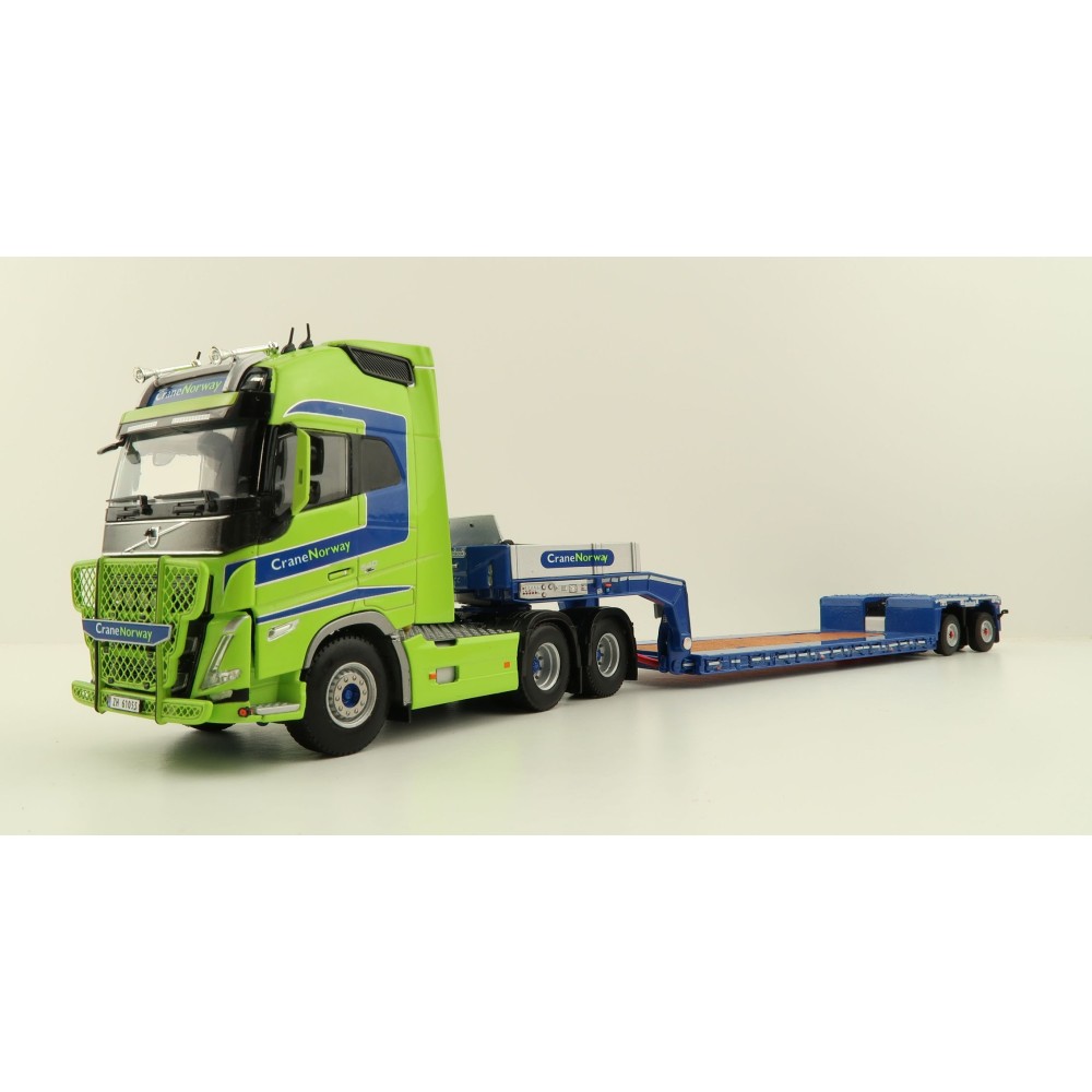 WSI 01-3752 Volvo FH5 Globetrotter XL 6X2 Tag Axle Truck 2 Axle Low Loader - Nordic Crane - Scale 1:50