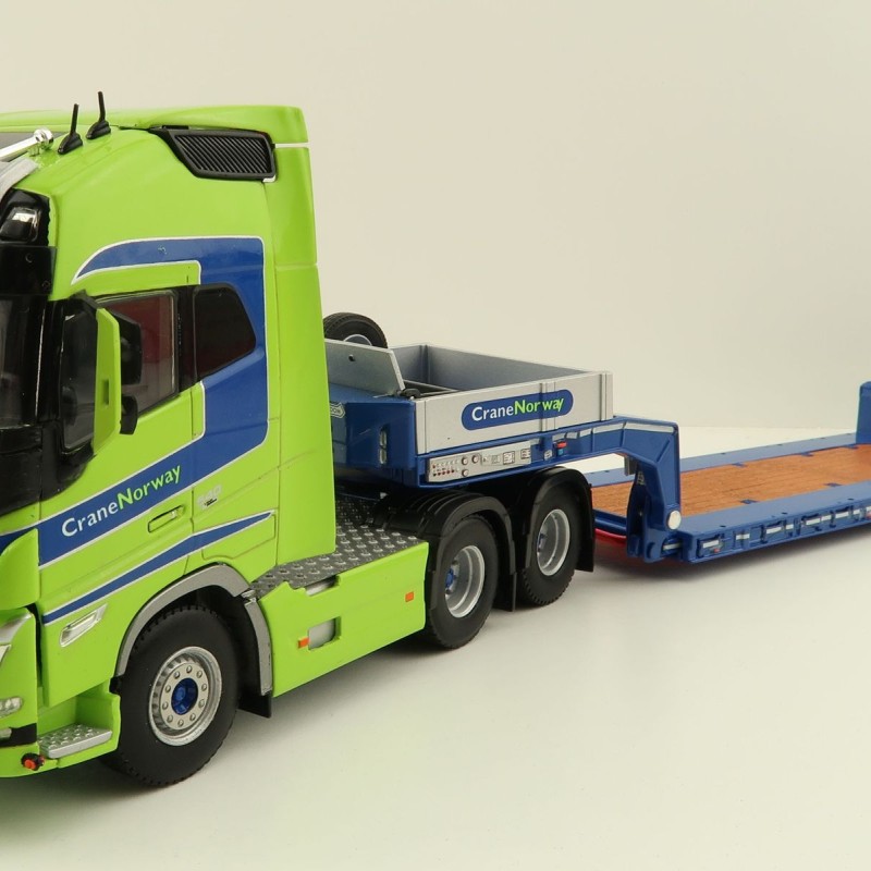 WSI 01-3752 Volvo FH5 Globetrotter XL 6X2 Tag Axle Truck 2 Axle Low Loader - Nordic Crane - Scale 1:50