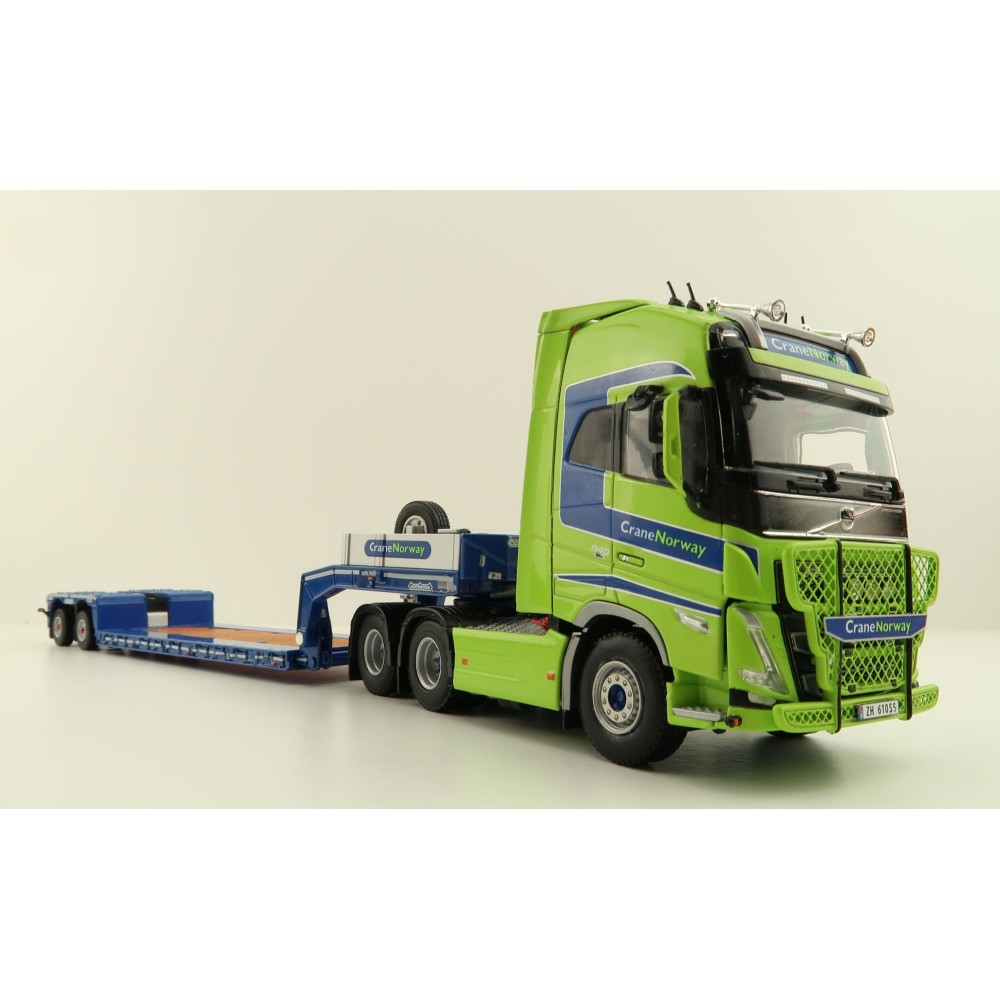 WSI 01-3752 Volvo FH5 Globetrotter XL 6X2 Tag Axle Truck 2 Axle Low Loader - Nordic Crane - Scale 1:50