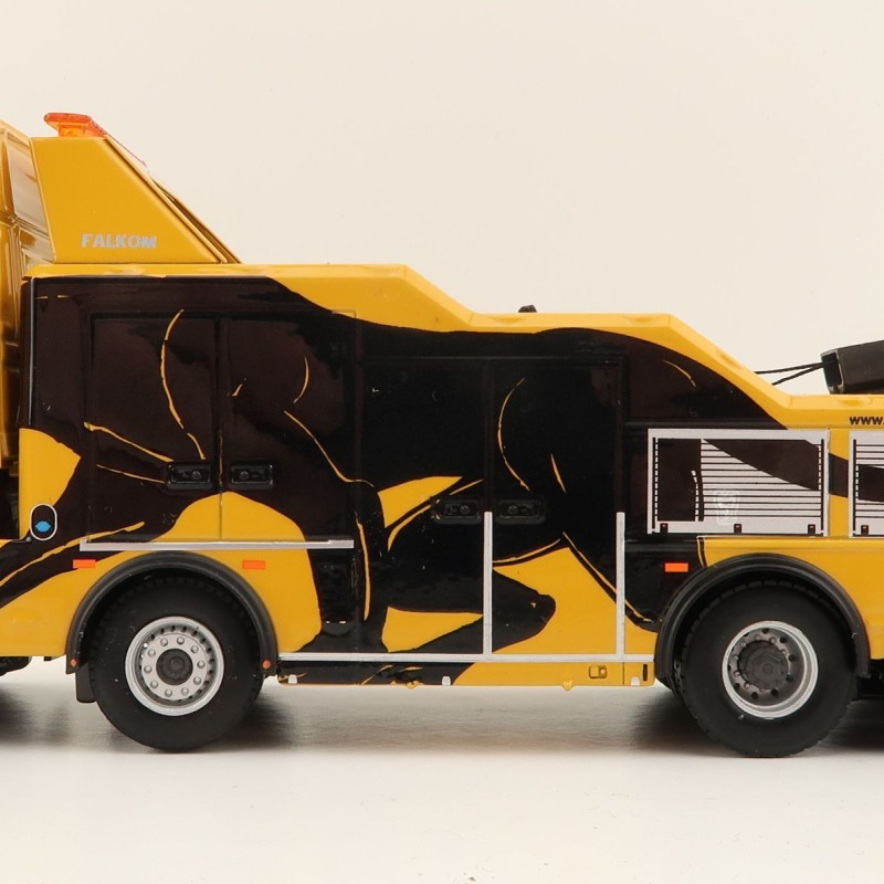 WSI 01-3977 Mercedes-Benz Arocs MP4 Stream Space 8x4 Falkom Wrecker Truck - Steil - Scale 1:50