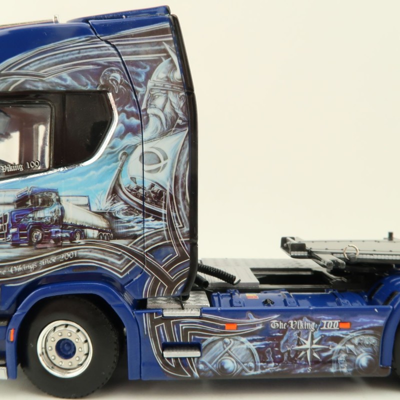 WSI 01-4000 Scania S Highline CS20H 4x2 Truck with 3-Axle Container Trailer & 20 ft Tank Container - Ingo Dinges - Scale 1:50