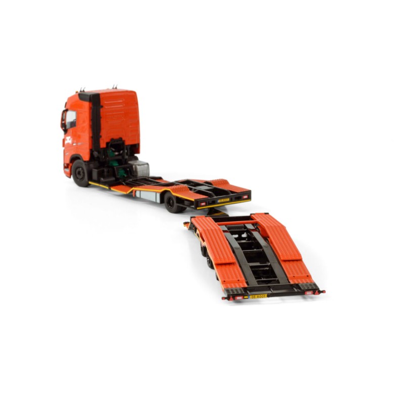 WSI 01-4199 Volvo FH5 Globetrotter Rigid Truck and Transporter Trailer - De Rooy - Scale 1:50