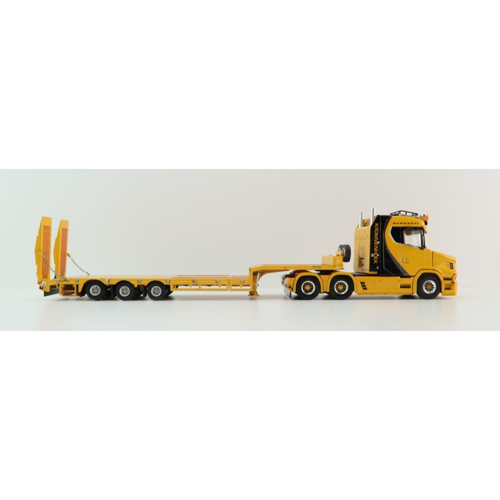 WSI 01-4224 Vlastuin Torpedo 6x2 Prime Mover with Semi Broshuis Extentable Steerable Low Loader Trailer - Krommenhoek  - Scale 1:50