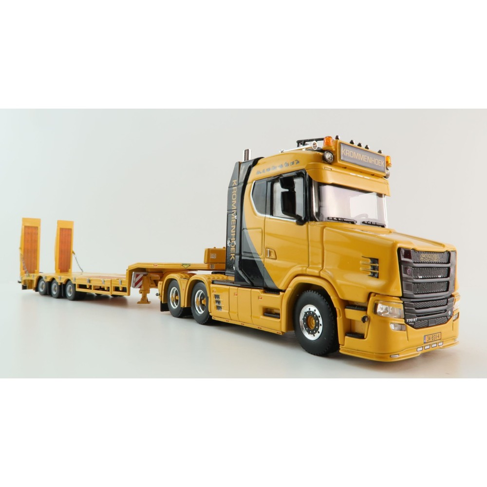 WSI 01-4224 Vlastuin Torpedo 6x2 Prime Mover with Semi Broshuis Extentable Steerable Low Loader Trailer - Krommenhoek  - Scale 1:50