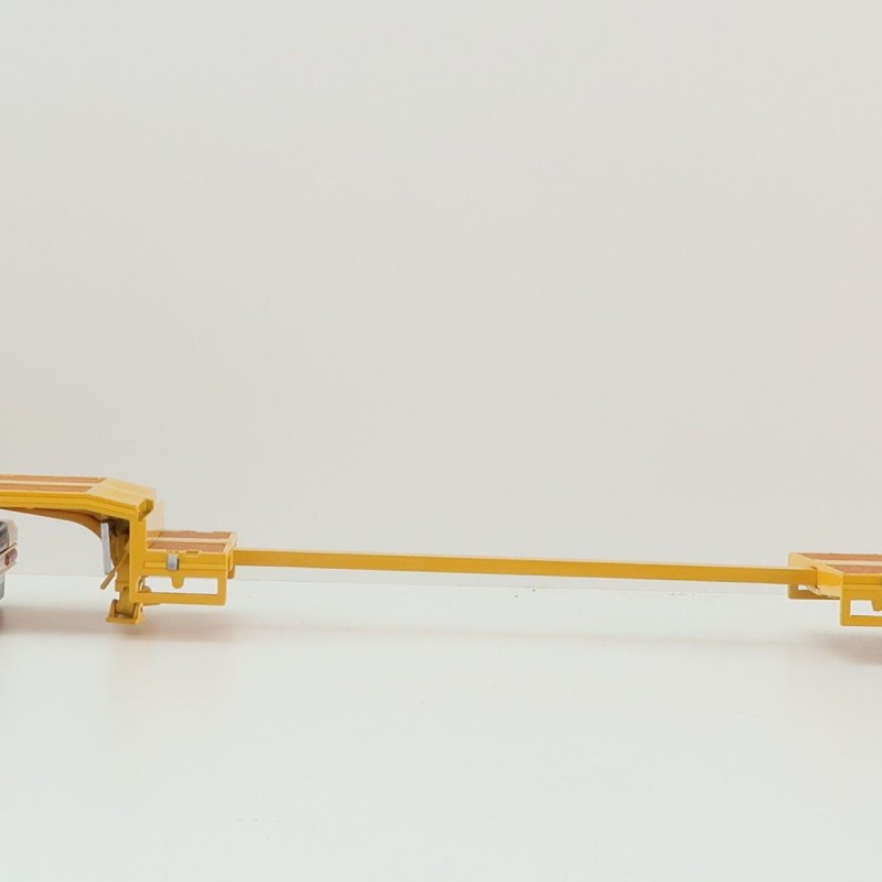 WSI 01-4224 Vlastuin Torpedo 6x2 Prime Mover with Semi Broshuis Extentable Steerable Low Loader Trailer - Krommenhoek  - Scale 1:50