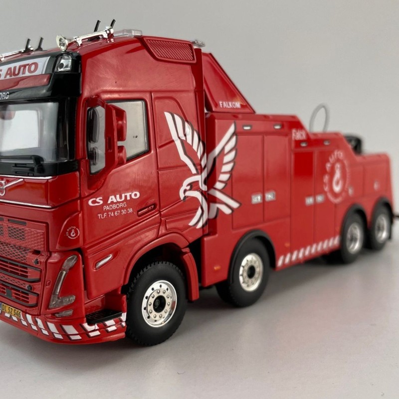 WSI 01-4434 Volvo FH5 Globetrotter 8x4 Falkom Tow Truck - CS Auto - Scale 1:50