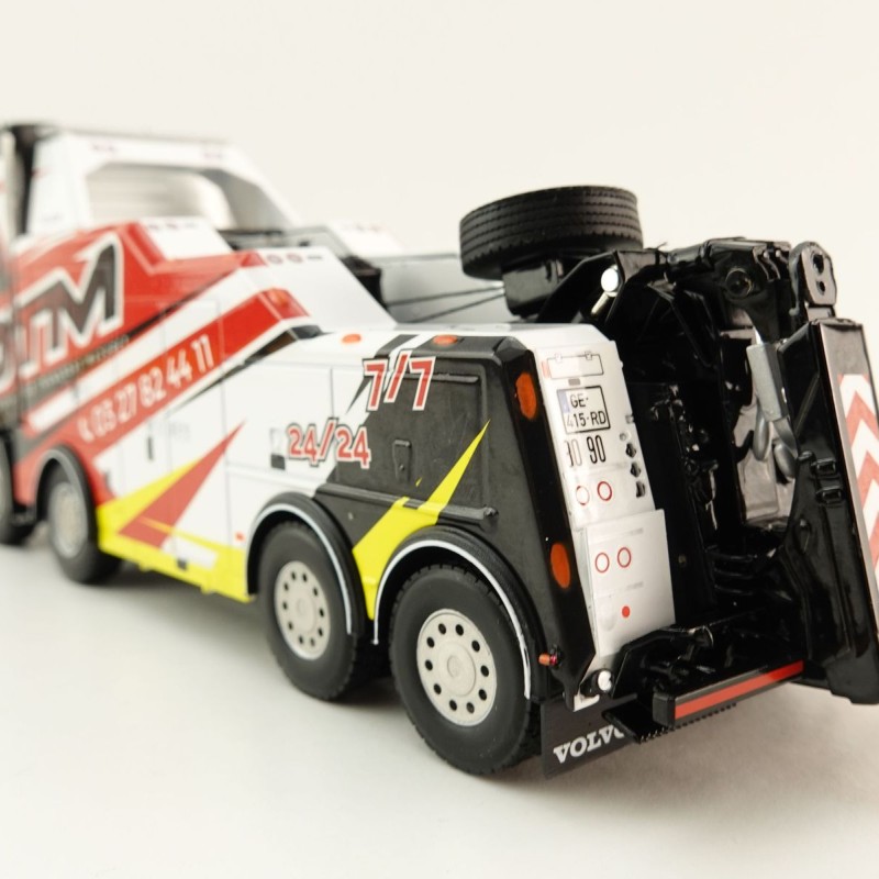 WSI 01-4508 Volvo FH4 Globetrotter XL 8x4 Falkom Wrecker Truck - DTM Mazuret - Scale 1:50