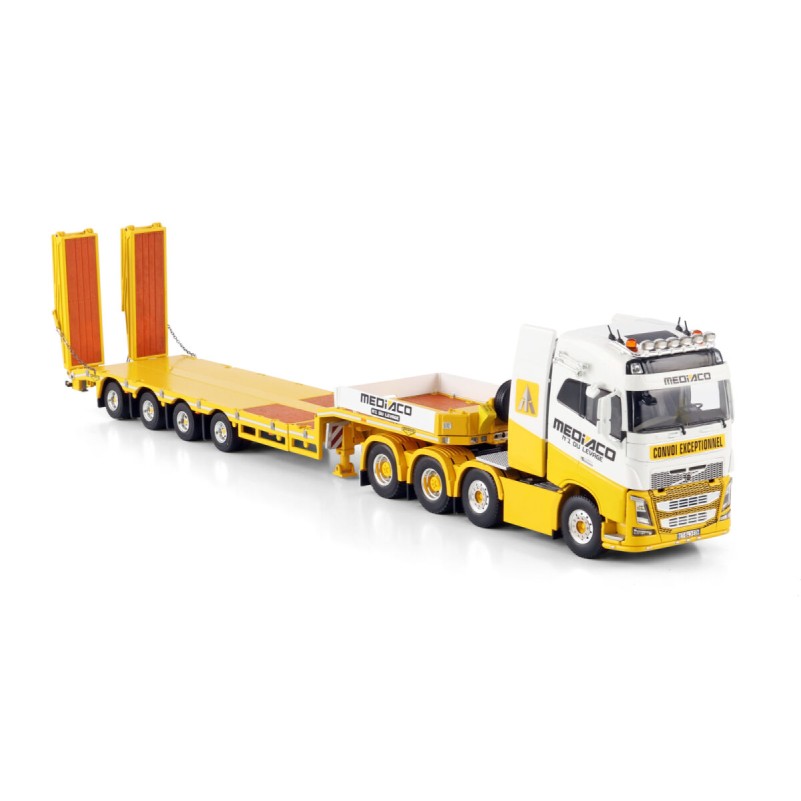 WSI 01-4753 – VOLVO FH4 Globetrotter 8x4 Prime Mover with 4-axle Low Loader – Mediaco - Scale 1:50