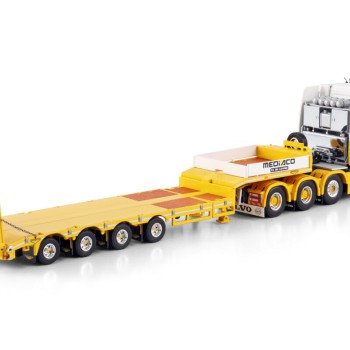 WSI 01-4753 – VOLVO FH4 Globetrotter 8x4 Prime Mover with 4-axle Low Loader – Mediaco - Scale 1:50