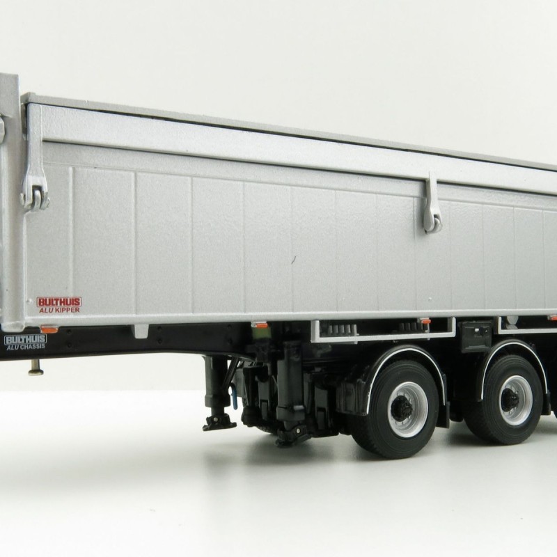 WSI 03-1003 - Bulthuis Asphalt and Sand 3-Axle Alu Kipper Steerable Trailer - Scale 1:50