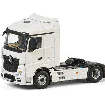 WSI 03-2010 - Mercedes-Benz Actros StreamSpace 4x2 White Prime Mover - Scale 1:50