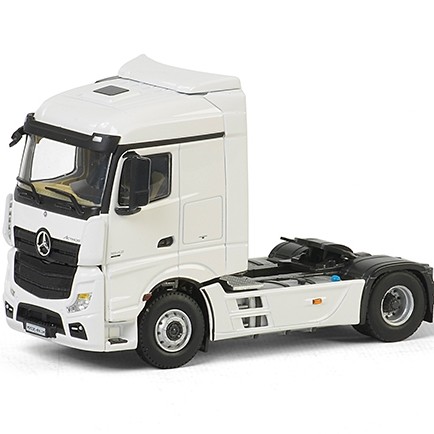 WSI 03-2010 - Mercedes-Benz Actros StreamSpace 4x2 White Prime Mover - Scale 1:50