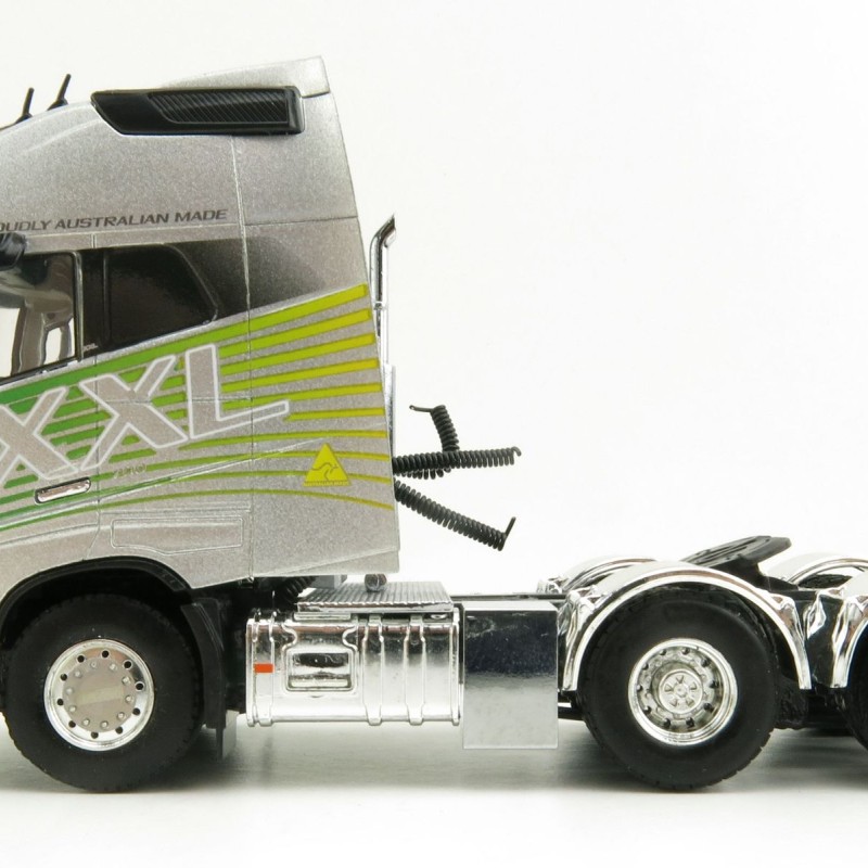 WSI 04-2119 VOLVO FH4 GLOBETROTTER XXL 6X4 RHD Truck Australian Made  - Scale 1:50