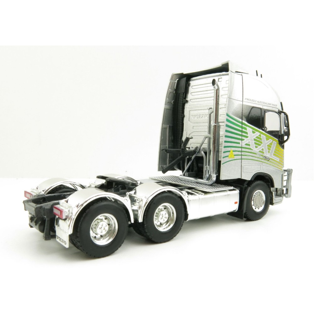 WSI 04-2119 VOLVO FH4 GLOBETROTTER XXL 6X4 RHD Truck Australian Made  - Scale 1:50