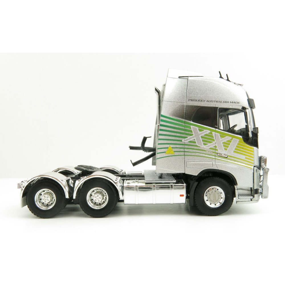 WSI 04-2119 VOLVO FH4 GLOBETROTTER XXL 6X4 RHD Truck Australian Made  - Scale 1:50