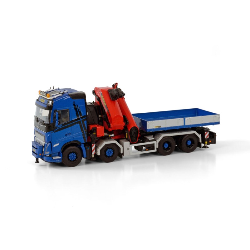 WSI 04-2141 Volvo FH5 Globetrotter Truck Swap Body with Palfinger PK 135.002 TECH7 Crane + JIB - Scale 1:50