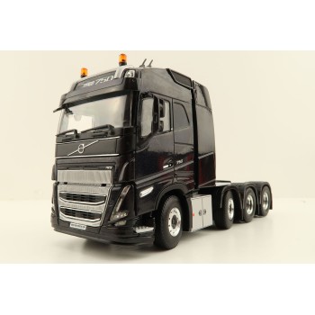 WSI 04-2146 Volvo FH5 Globetrotter 8x4 Prime Mover Truck - Scale 1:50