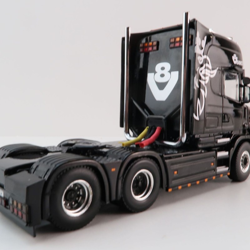 WSI 04-2195 Scania 4 Series Torpedo Topline 6x2 Tag Axle Prime Mover Truck - Scale 1:50