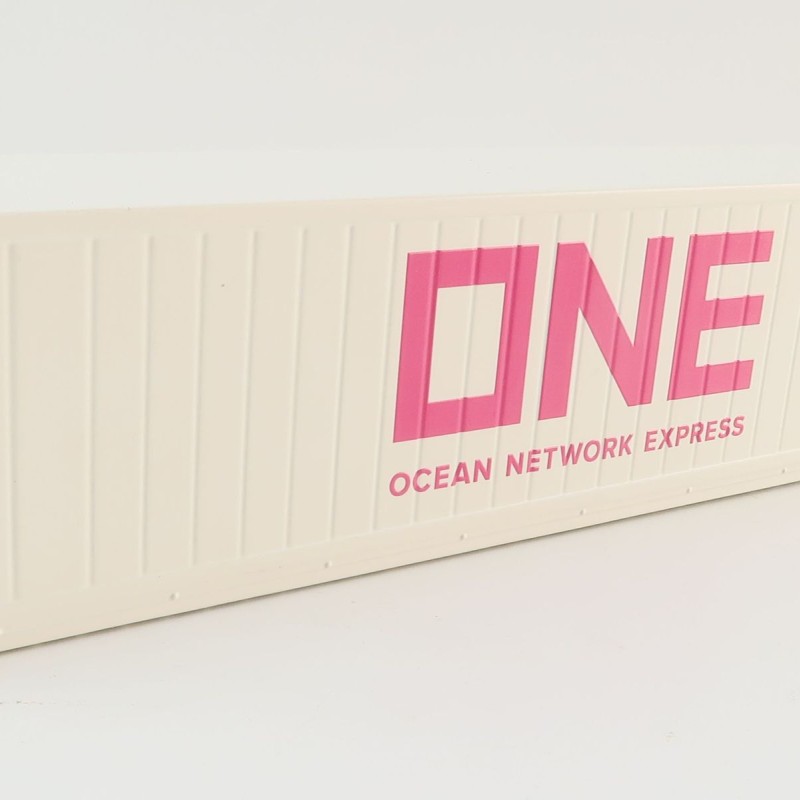 WSI 04-2201 40 ft Reefer Carrier Shipping Container ONE Ocean Express  - Scale 1:50