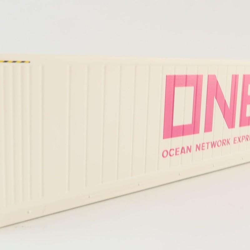 WSI 04-2201 40 ft Reefer Carrier Shipping Container ONE Ocean Express  - Scale 1:50