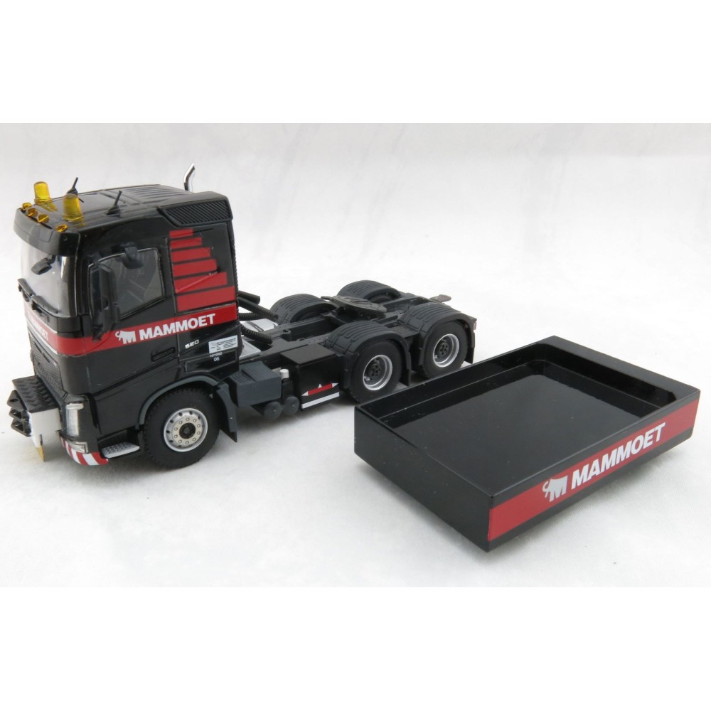 WSI 410231 Mammoet Volvo FH RHD Sleeper Cab 6x4 + Ballast Box - Scale 1:50