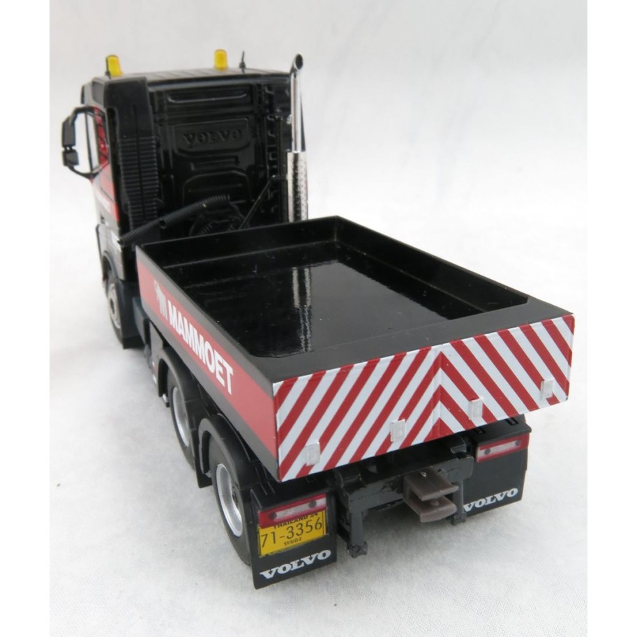 WSI 410231 Mammoet Volvo FH RHD Sleeper Cab 6x4 + Ballast Box - Scale 1:50
