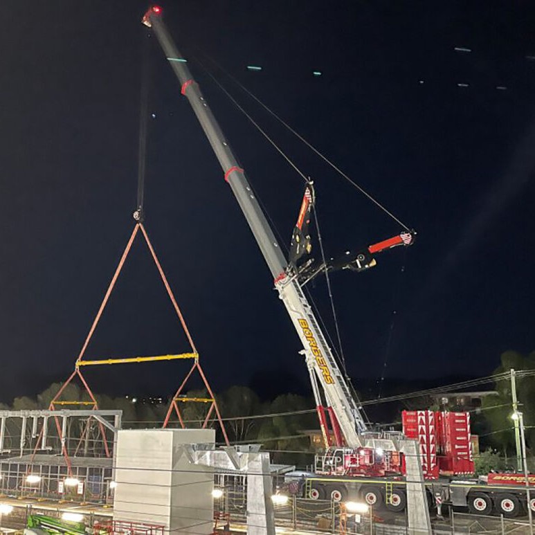 WSI 51-2128 - Liebherr LTM 1650-8.1  8-axle Mobile Crane Borger Cranes - Scale 1:50