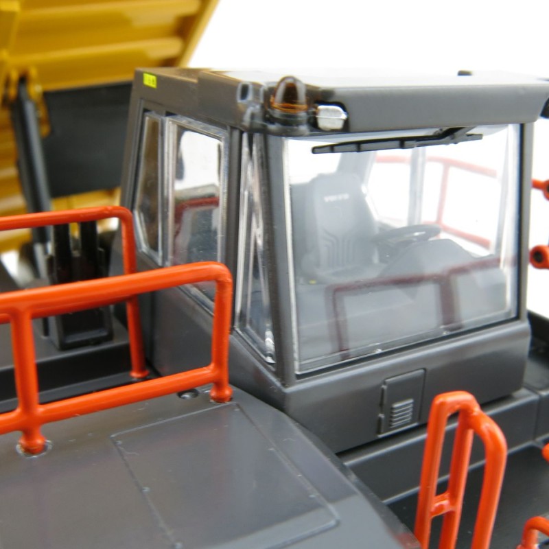 WSI 61-2003 Volvo R100E Rigid Dump Truck Mining - Scale 1:50