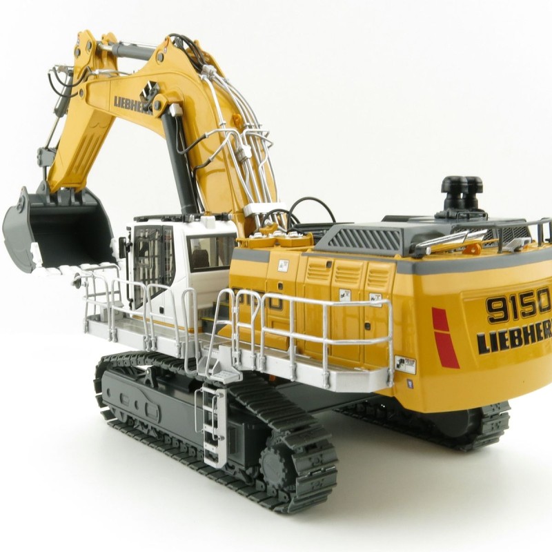 WSI 64-2003 Liebherr R 9150B Tracked Mining Excavator Yellow - Scale 1:50