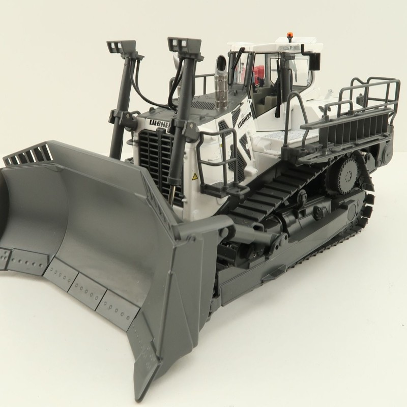 WSI 64-2005 - Liebherr PR 776 Litronic Tracked Dozer with Ripper White Mining New 2023 - Scale 1:50