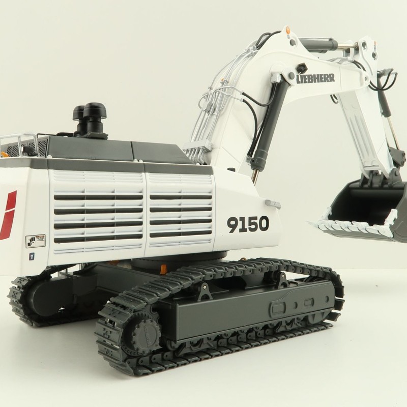 WSI 64-2007 Liebherr R 9150 Tracked Mining Excavator New 2023 Version - Scale 1:50