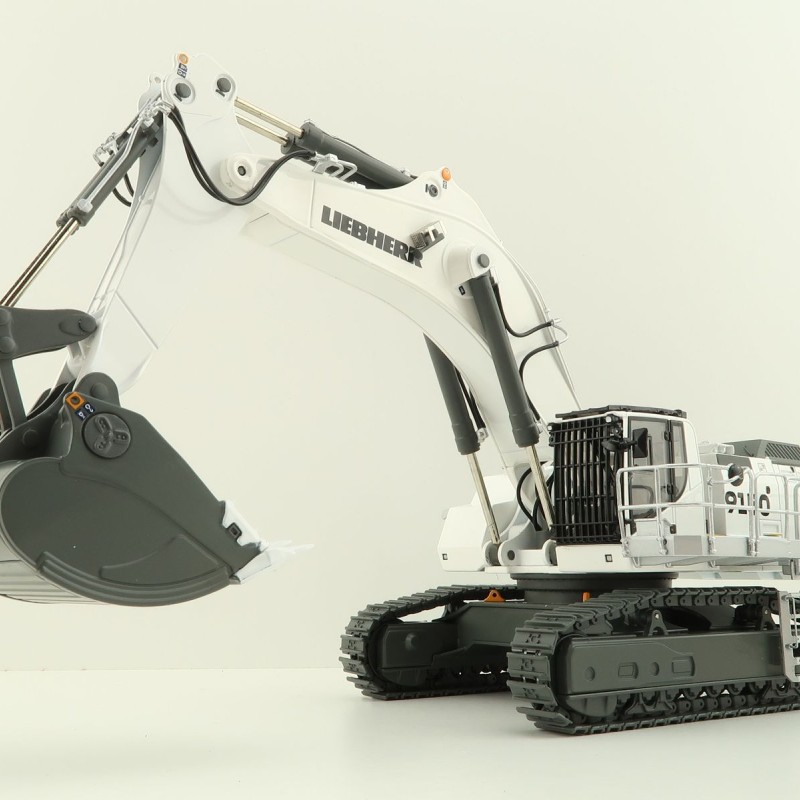 WSI 64-2007 Liebherr R 9150 Tracked Mining Excavator New 2023 Version - Scale 1:50