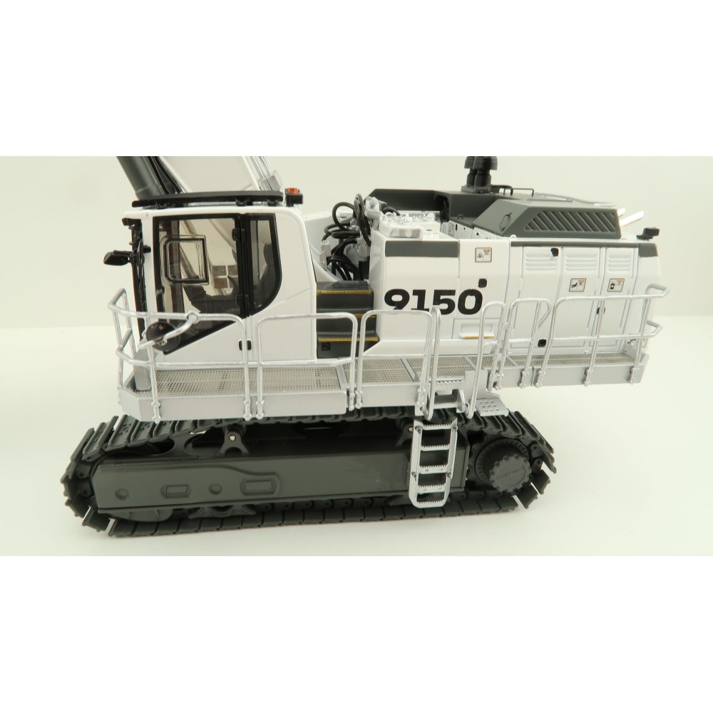 WSI 64-2007 Liebherr R 9150 Tracked Mining Excavator New 2023 Version - Scale 1:50