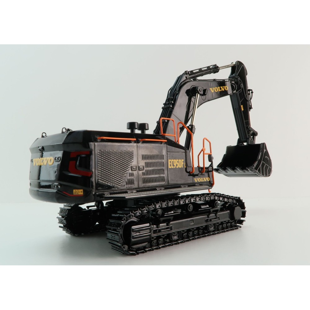 WSI 64-2013 - Large Volvo EC 950 F Tracked Excavator Limited Black Edition - Scale 1:50