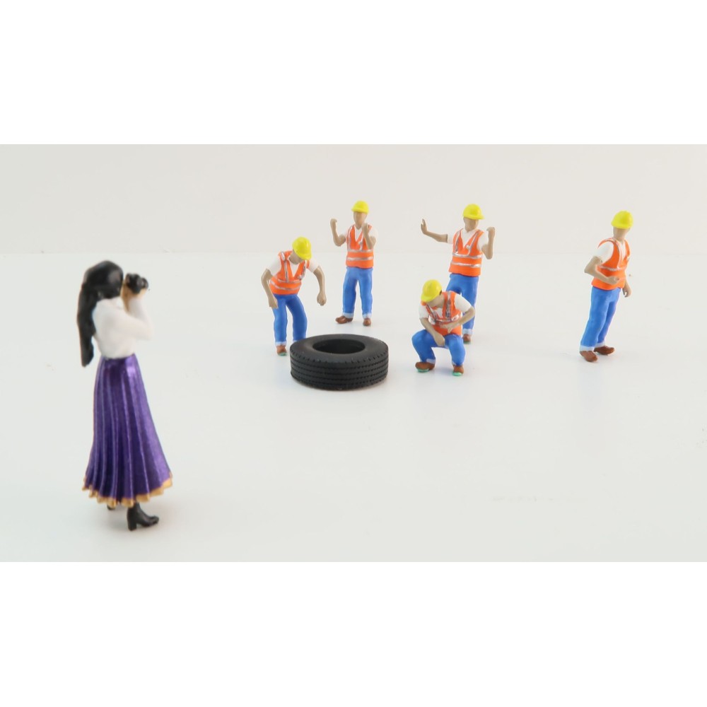 WSI 84-1003 - Figure Set 1 - 5x Figurines - Scale 1:50