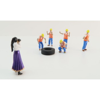 WSI 84-1003 - Figure Set 1 - 5x Figurines - Scale 1:50