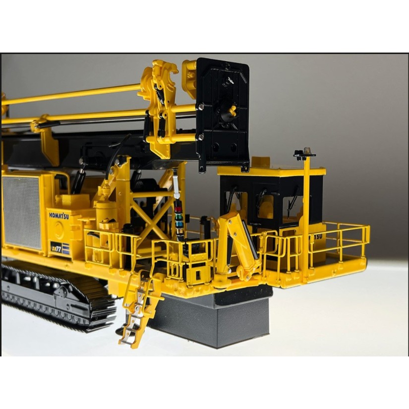 Weiss Brothers WBR026 - Komatsu 77XR Blasthole Drill - 1:50 Scale
