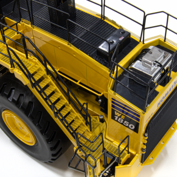 Weiss Brothers WBR034 - Large Komatsu WE1850 Wheel Loader - 1:50 Scale