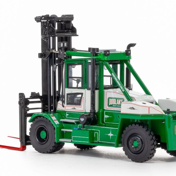 Weiss Brothers ZFL0002 - Large Taylor Forklift XH-360L Doolan Diecast - 1:50 Scale